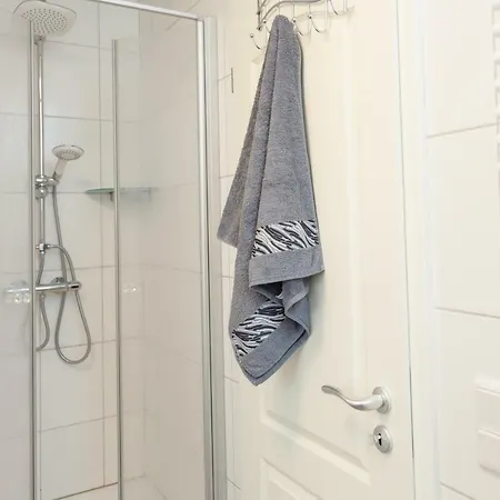 Stadtvilla Mit Hafenpanorama Apartment