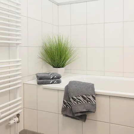 Apartment Stadtvilla Mit Hafenpanorama