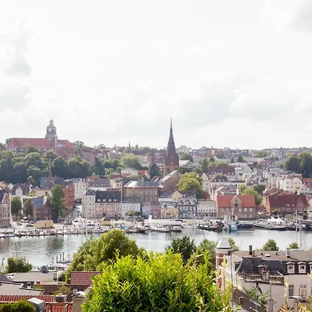 Stadtvilla Mit Hafenpanorama Apartment